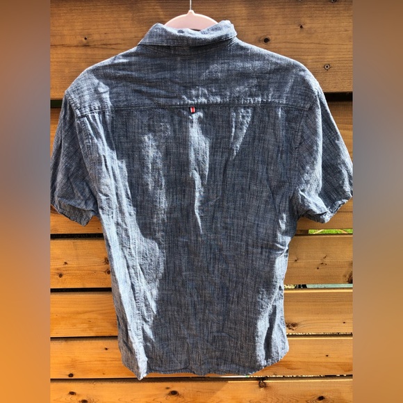 INDUSTRY-Slim fit linen-denim look short sleeve button down shirt. Size L. - Picture 6 of 11